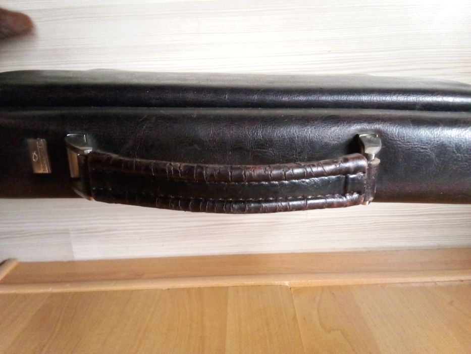 Портфель кожаный