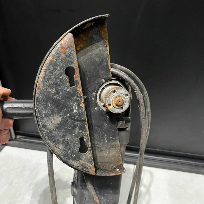 Szlifierka Kątowa  TECHNI PRO 631983 | Używane |