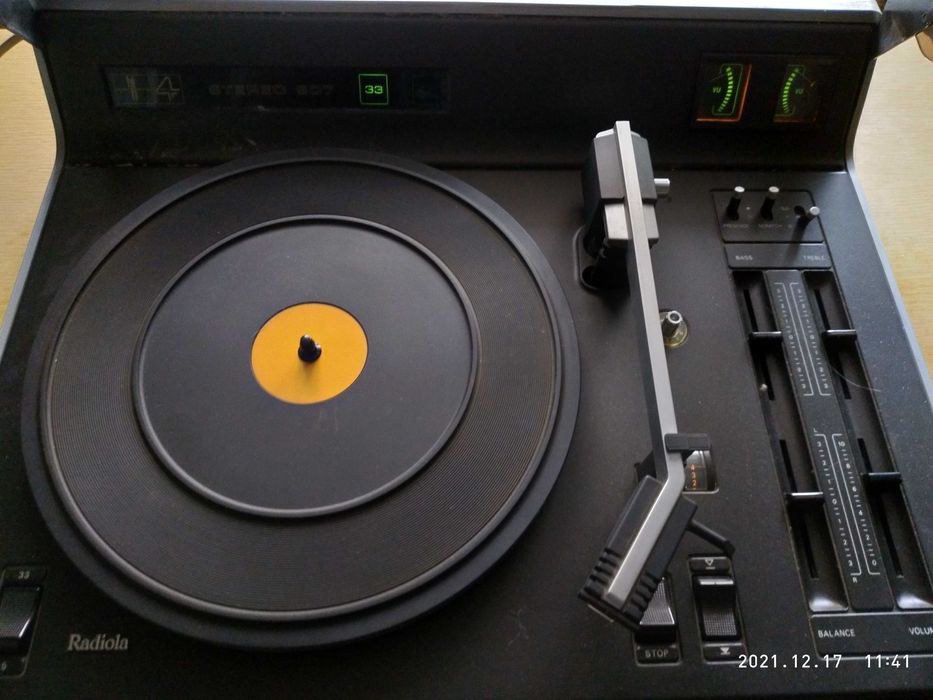 Проигрыватель пластинок Radiola Philips stereo 907, шнур аналоговый