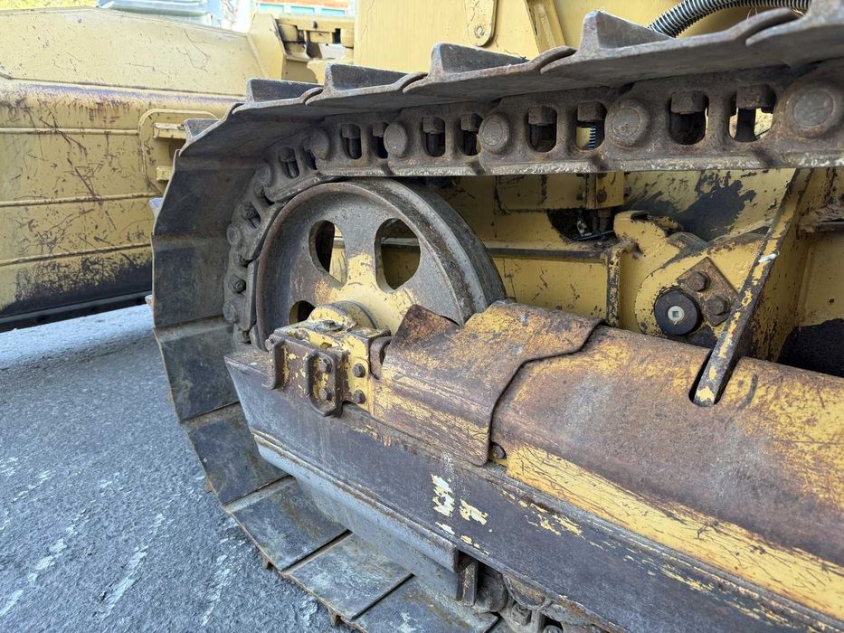CAT D3GXL.