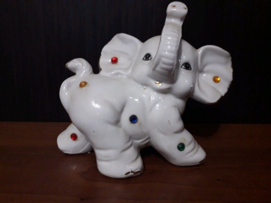 Продам керамічну статуетку слоник, черепашка та кувшинчик.