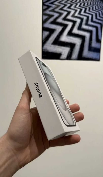 запакований iphone 15 неверлок айфон  256гб