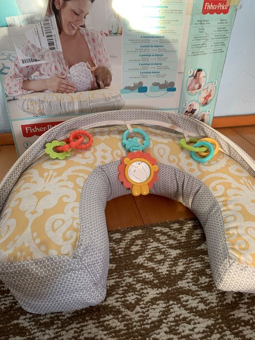 Подушка для годування