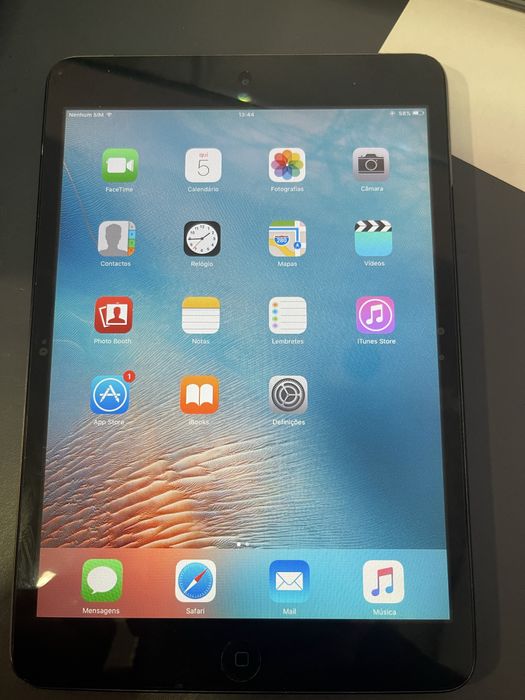 Ipad mini 1 com cartao sim 64 g