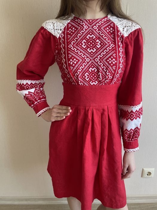 Вишивана сукня 100% льон