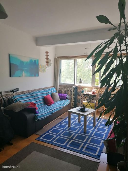 Quarto - localizado em Benfica Lisbon