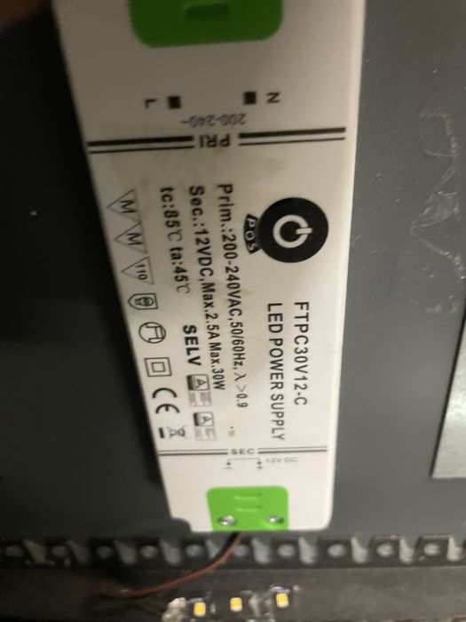 Lustro z podświetleniem LED