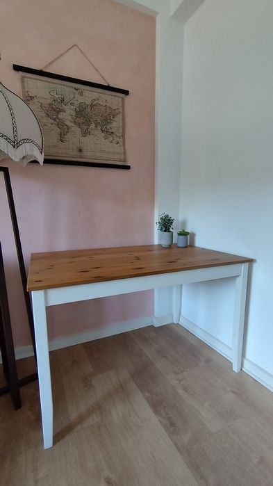 Mesa/secretária ikea