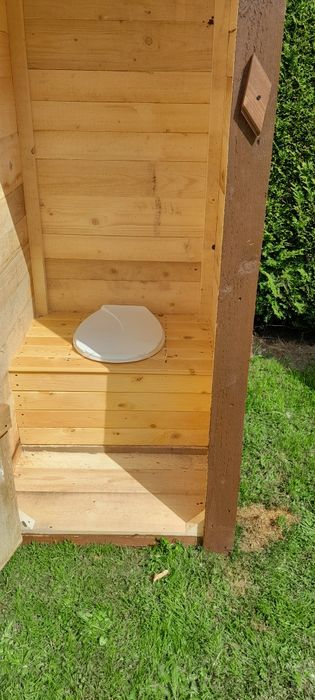 Toaleta drewniana wc Budowa