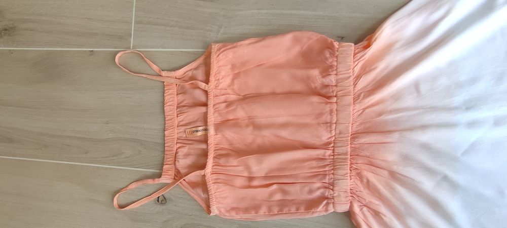 Letnia sukienka firmy Coccodrillo rozm. 128