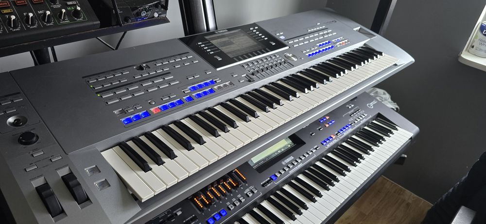 Yamaha Tyros 5 .76 klawiszy
