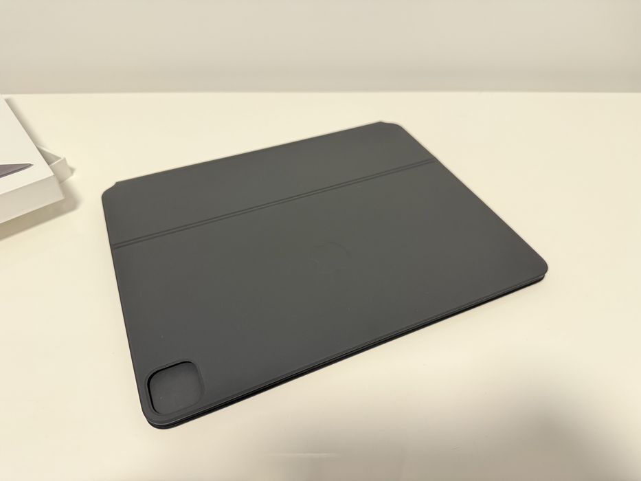 Apple Magic Keyboard (MJQK3) Black для iPad Air 13” iPad Pro 12,9”