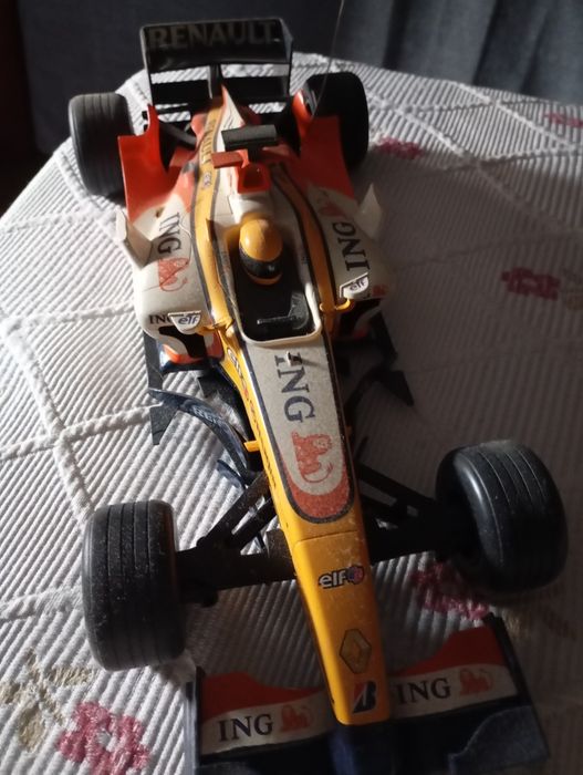 Réplica F1 telecomandado