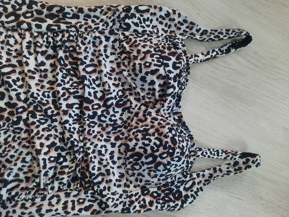 Утягивающий леопардовый сплошной слитный сдельный купальник 50-52 xxl