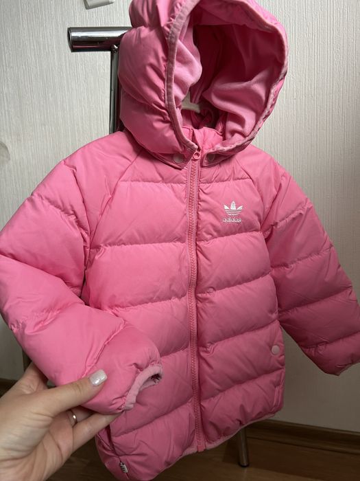 Adidas куртка на пуху