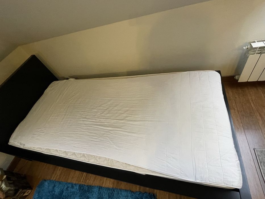 Łóżko IKEA Malm czarna 90x200