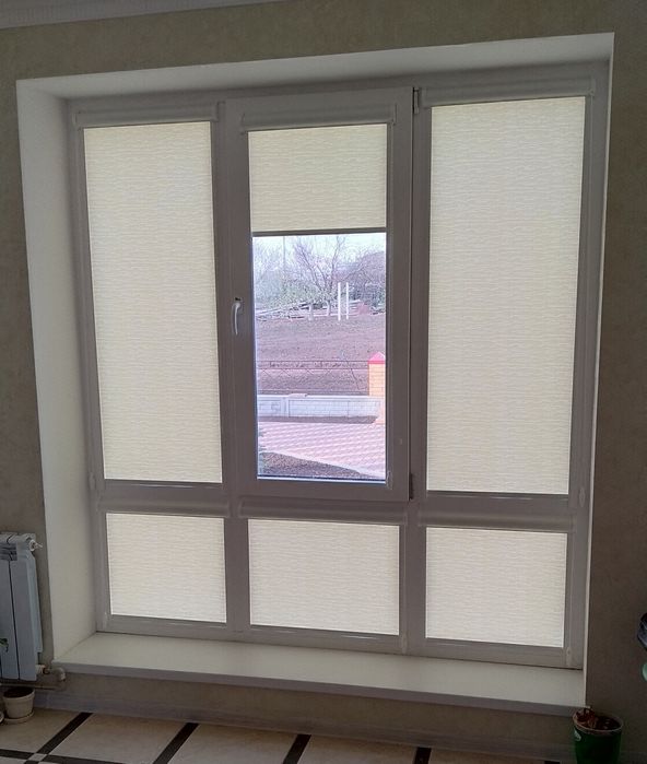 Тканевые ролеты. Рулонные шторы ДЕНЬ - НОЧЬ.