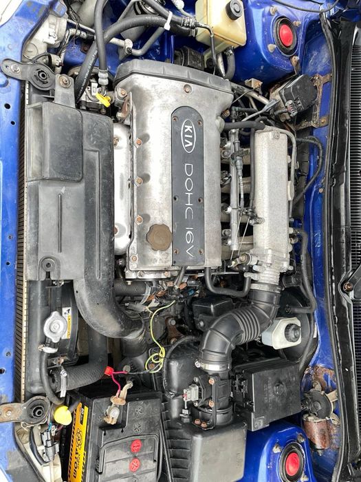 Kia sephia 2000 1.8 бензин