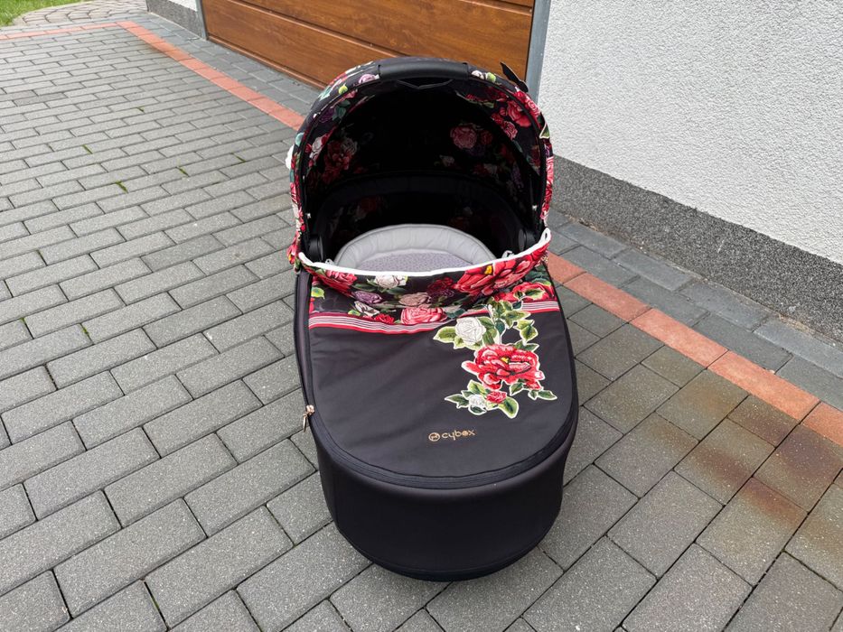 Cybex gondola PRIAM 2.0 Spring Blossom Dark