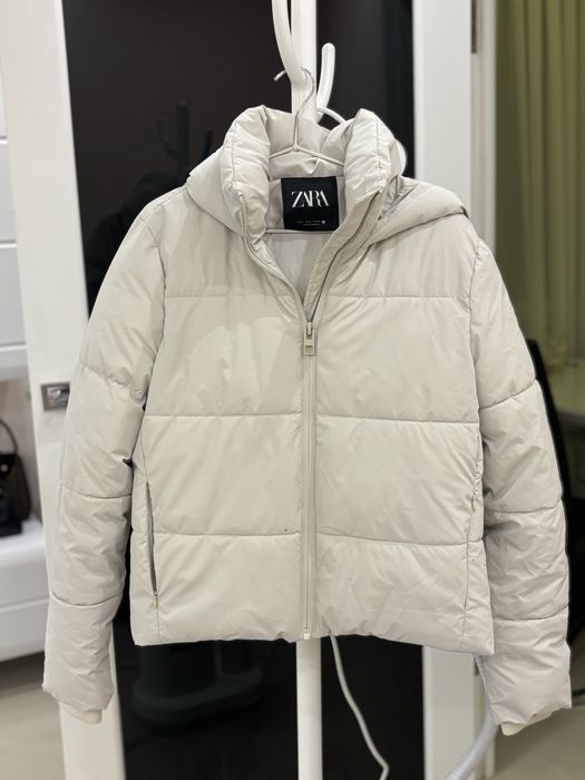 Зимова куртка ZARA