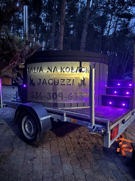 Mobilna balia jacuzzi spa