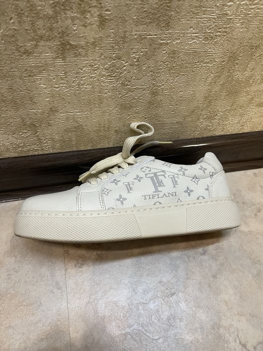 Кеди Tiflani 33 розмір для дівчинки