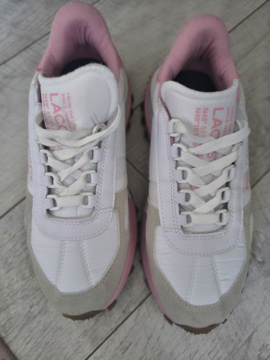Lacoste damskie.