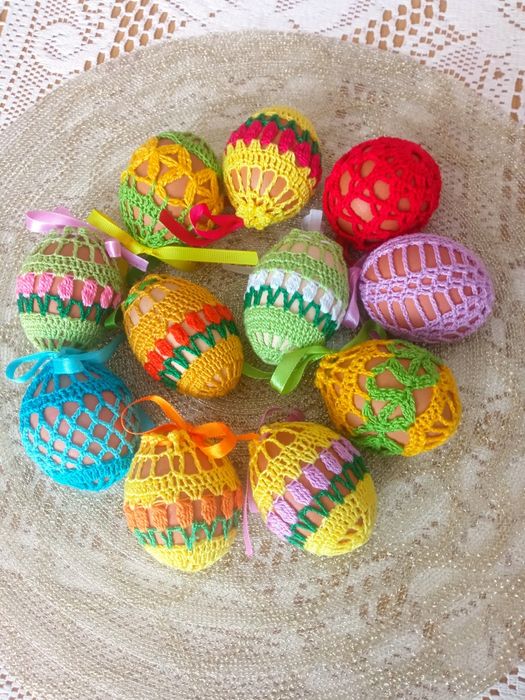 Wielkanoc.Ubranka, osłonki na jajka.