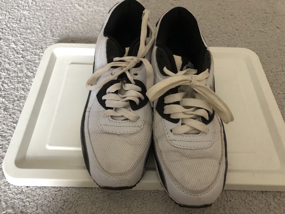 Buty Nike Air damskie jasne 38 adidasy