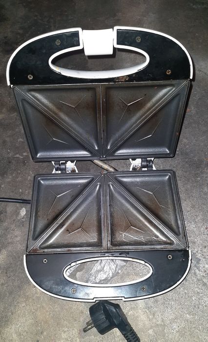 Toster opiekacz 230v