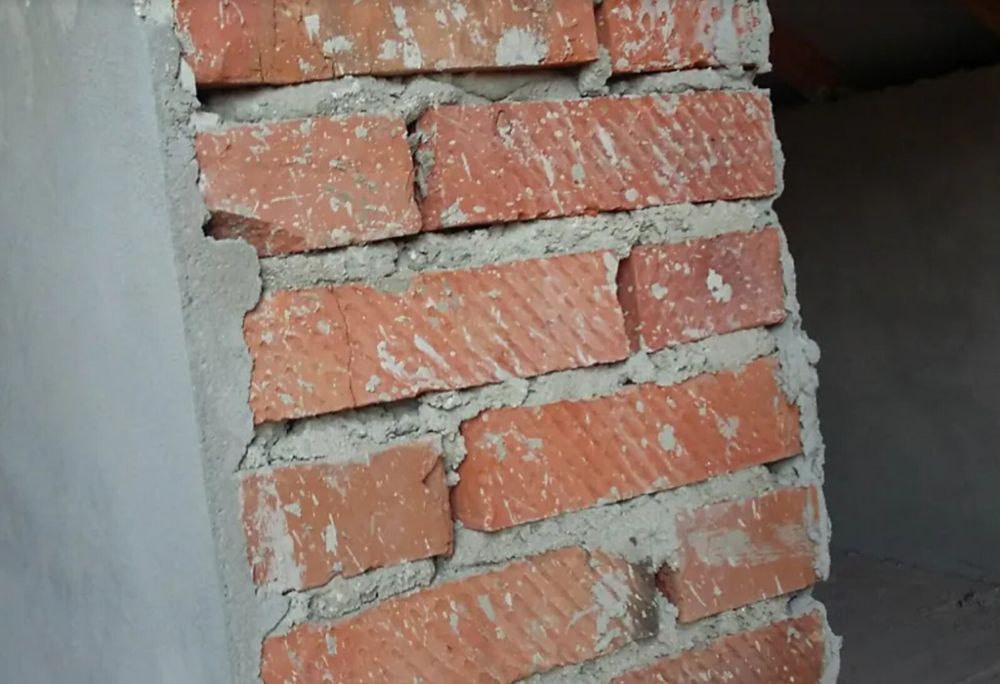 Продаж 3 пов. будинку з гаражем і діл. 16 соток, 525 кв. м, Смиківці