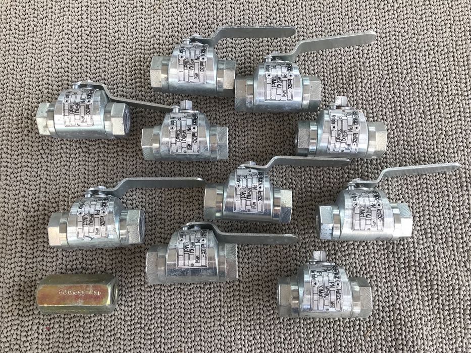 10 x solidny zawór kulowy 1/2"  -  średnie ciśnienie