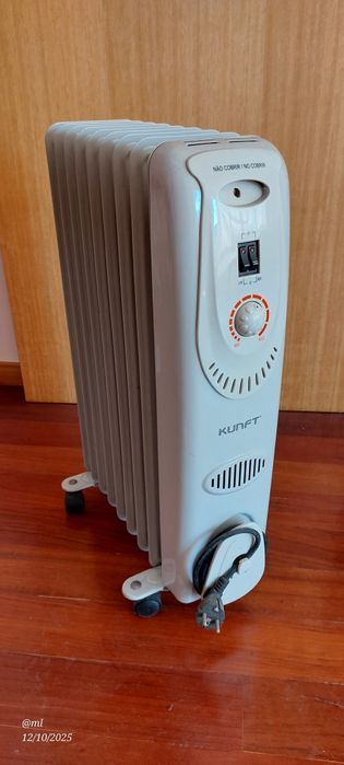 Aquecedor KUNFT a Óleo 2000W