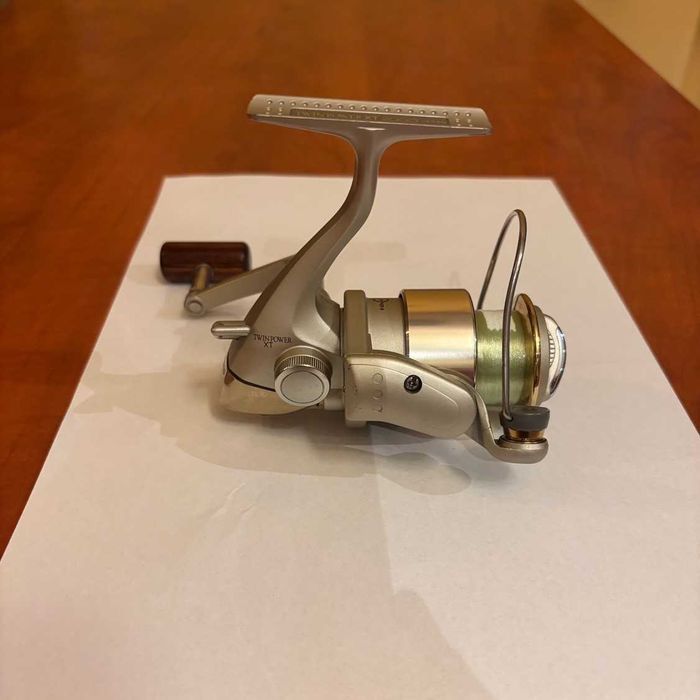 Shimano Twin Power XT2000