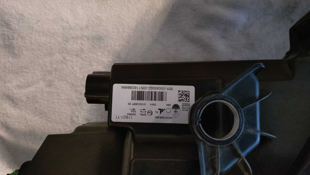 Maserati Levante full LED lampa prawa przód EU kompletna