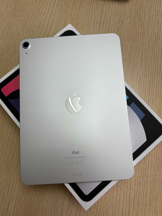 Apple iPad Air (4. generacji) 2020 10.9’ + Apple Pencil (2. generacji)