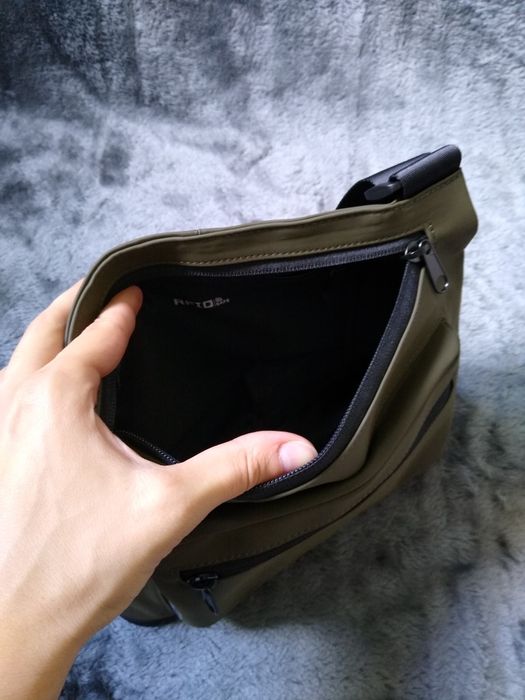 Torba na ramię z ochroną RFID unisex