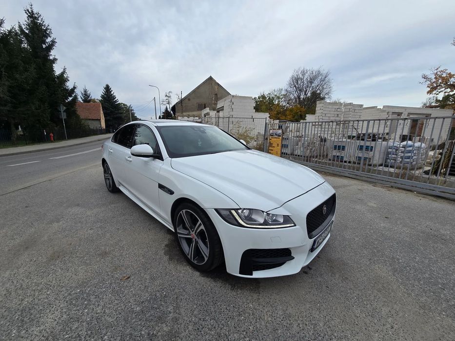 Jaguar XF