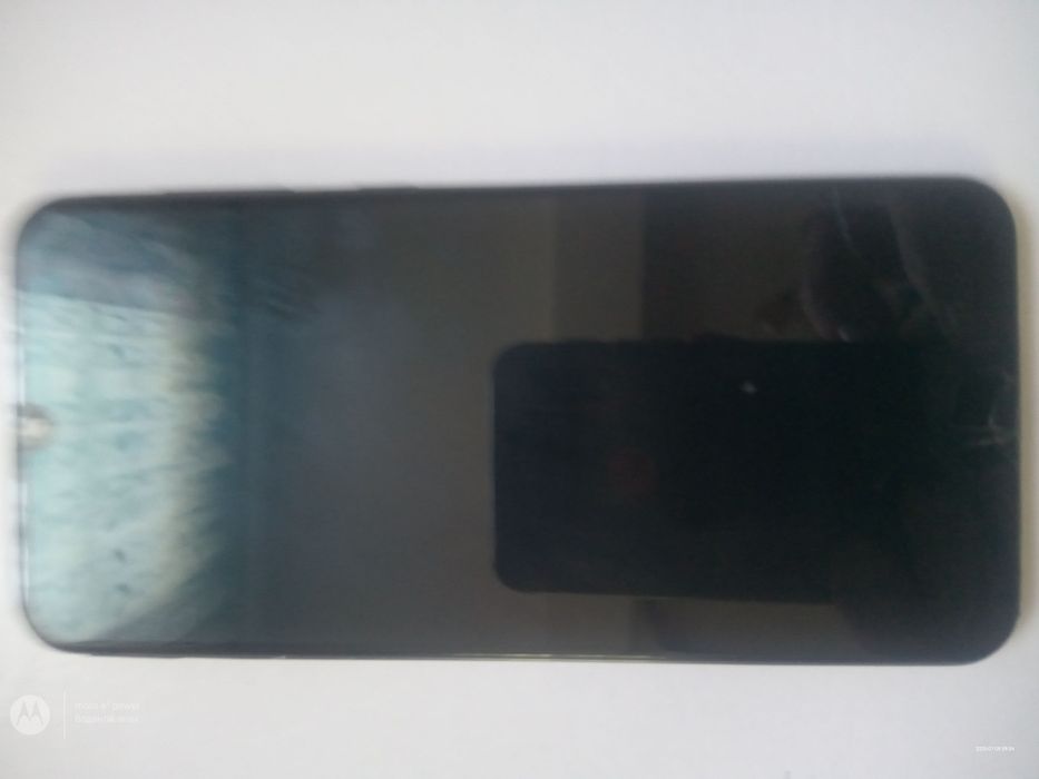 Продам Samsung A50 на 64Gb