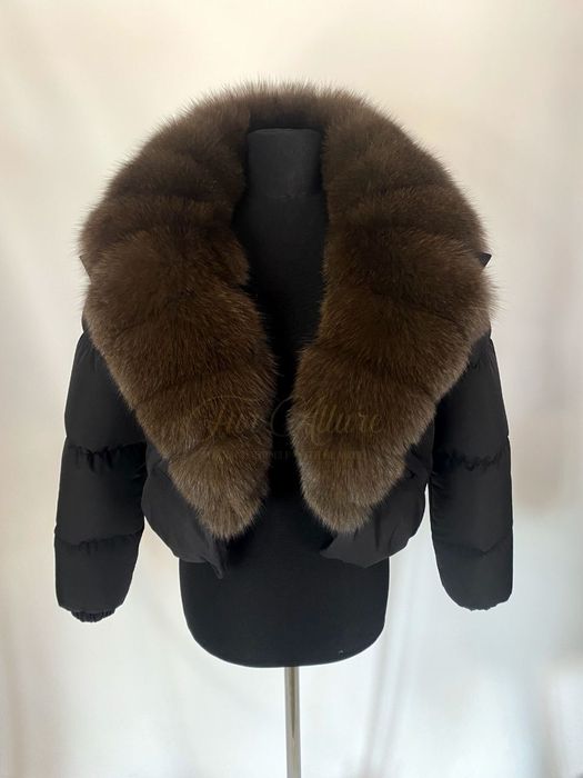 Жіночий короткий чорний пуховик з натуральним хутром песця 42-54 рр