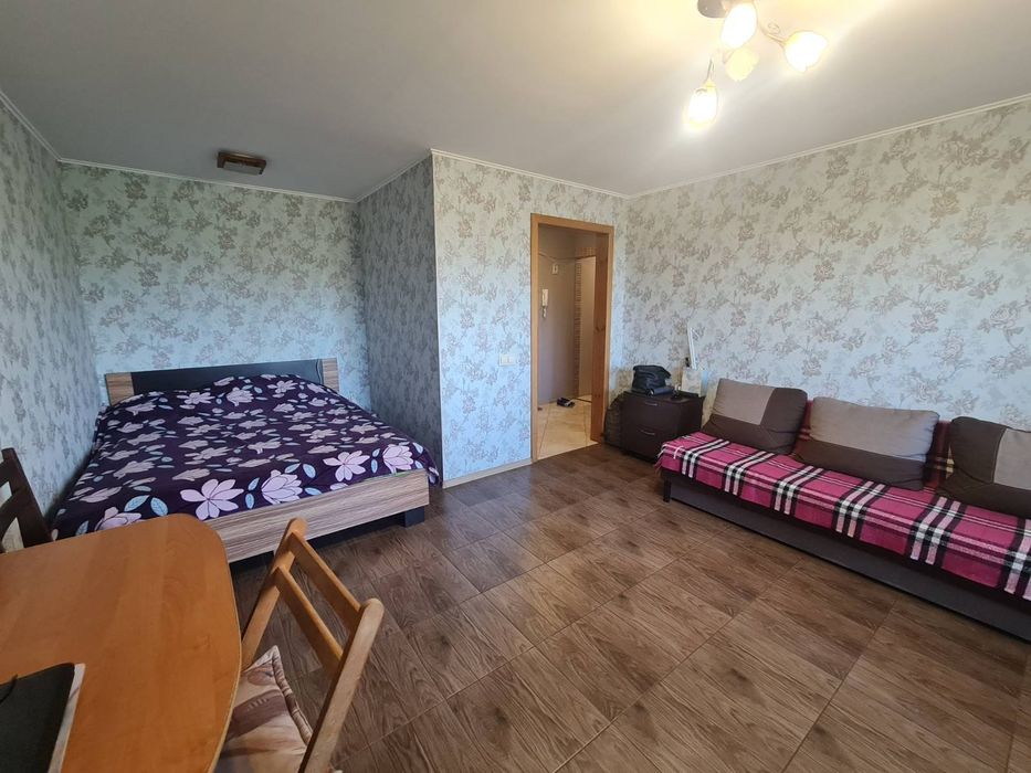 Продаж 1 кімнатой квартири Харківський масив вул Тростянецька 97 Нова Дарниця Держ програми метро Вирлиця