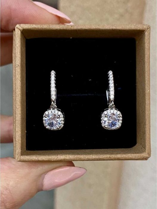 Стильні та довгі сережки, конго, комплекти