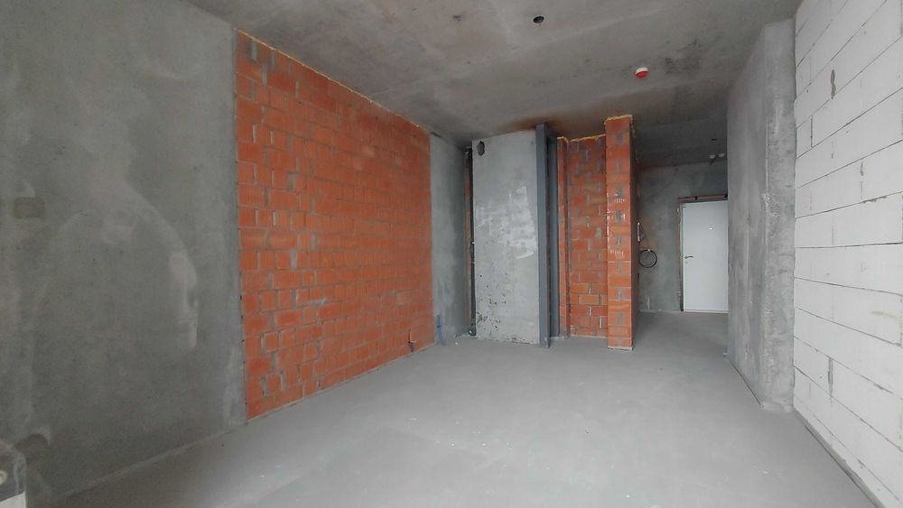 Продажа 3-х кім. квартири; вул. Кибальчича, 2