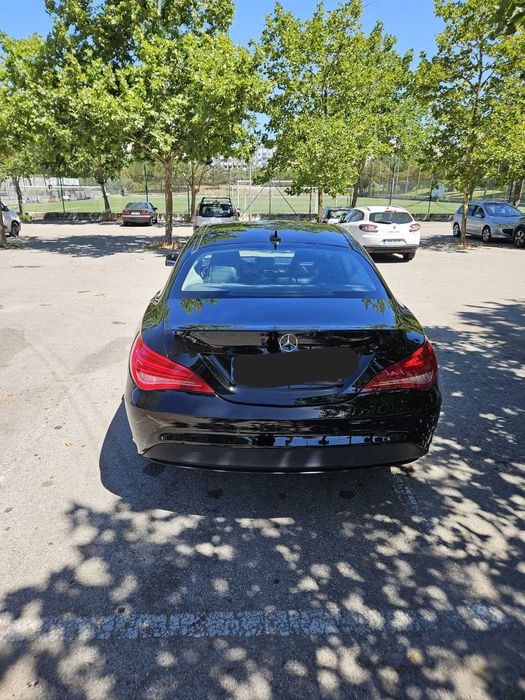 Mercedes-Benz CLA 180 d Sedan - 2015