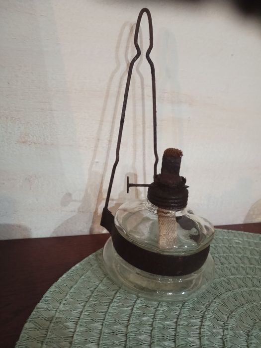 Stara lampa naftowa