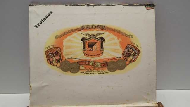 Caixa antiga de Charutos Brasileiros "Charutos Pooch" , (Vazia)