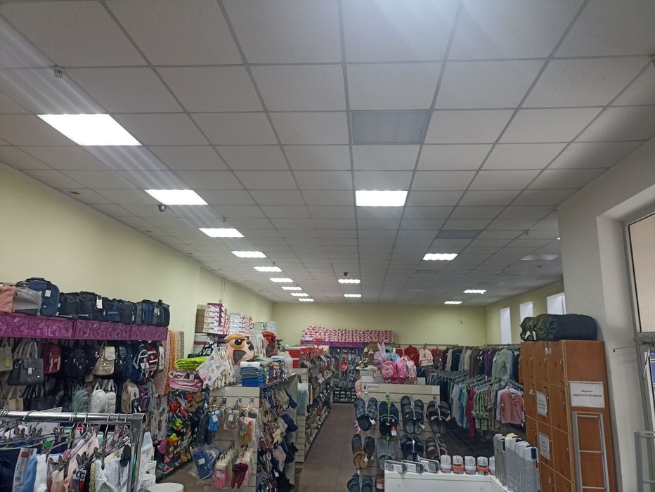 Продам ТЦ Альфа в Центрі міста Бердичів Житомирська область