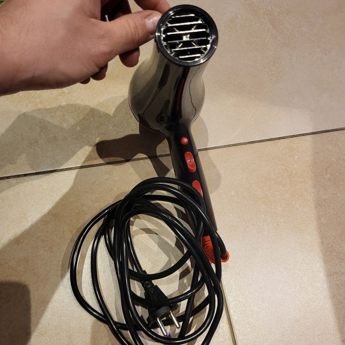 Suszarka do włosów Fox