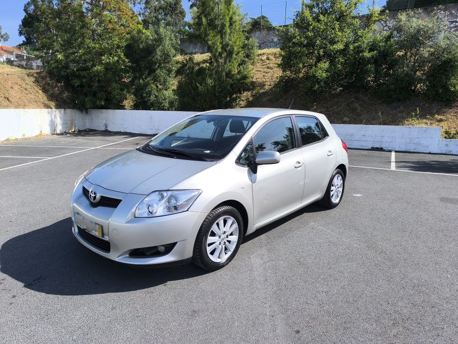 Toyota Auris 1.4 diesel com poucos kms