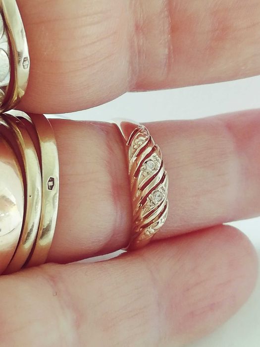 WŁOSKI złoty pierścionek pr 585 z cyrkoniami Lśniący błyszczący